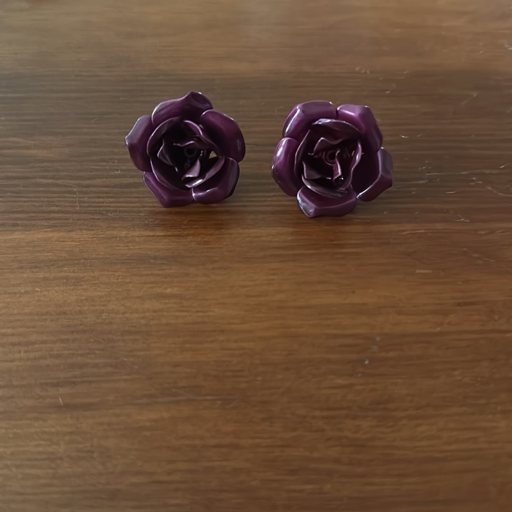 Purple rose earrings - Picture 2 of 2